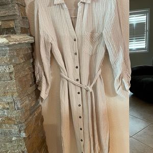 Heartloom Small beige gauze button up dress/coverup